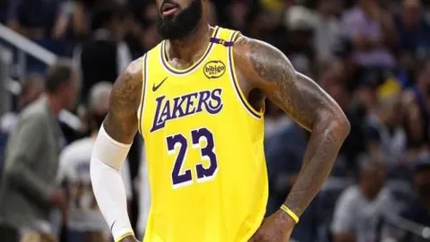 “CBA盛宴继续，天津豪取二连胜！揭秘19时北控对决，连胜传奇再续篇章！”